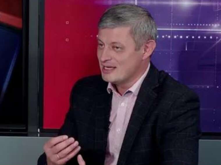 У Луцьку мертвим на робочому місці знайшли керівника військово-лікарської комісії