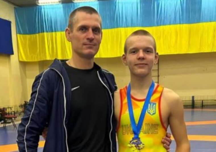 В Сумах 13-летний подросток спас людей из горящего автобуса