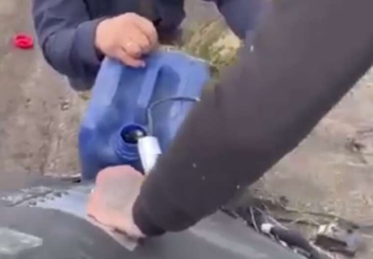 In the network, it was shown how Ukrainians drain fuel from a "Shahed"