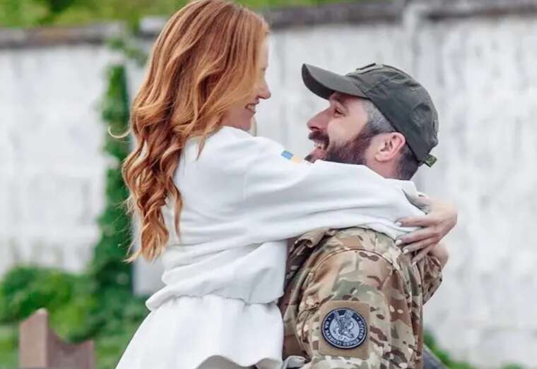 Наталка Денисенко подала на розлучення з військовим Андрієм Федінчиком