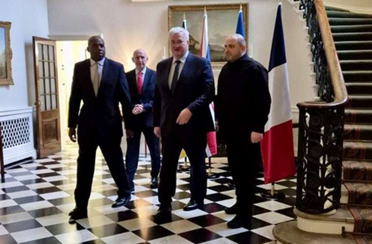 У Лондоні розпочалася зустріч міністрів закордонних справ та оборони України і Британії