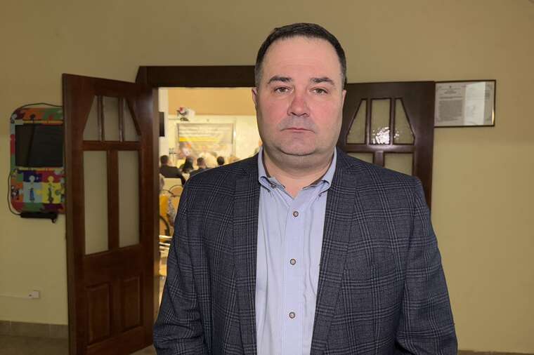 Директор Сумского областного центра занятости совершил самоубийство