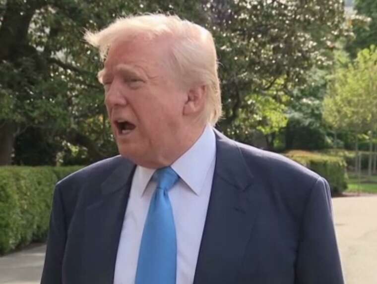 Трамп заявив, що розмовляв із Сі Цзіньпіном про мита