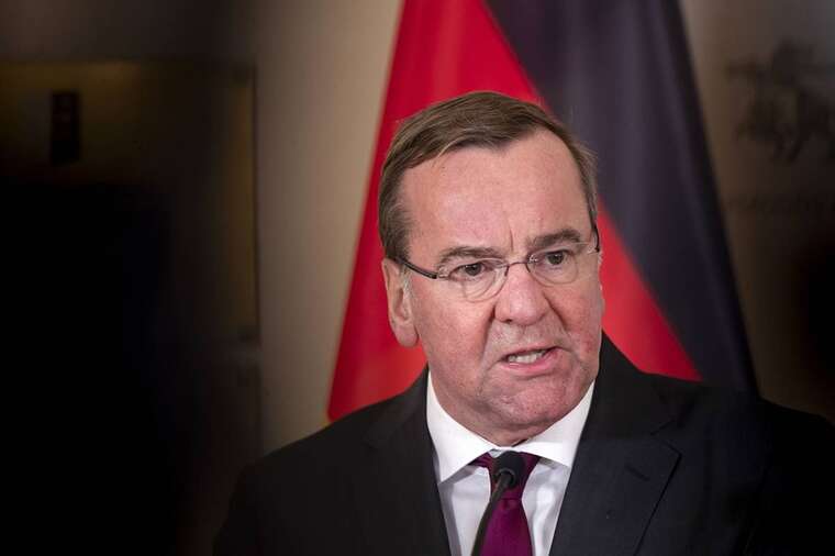 Писториус заявил, что предложение Трампа похоже на "капитуляцию" Украины