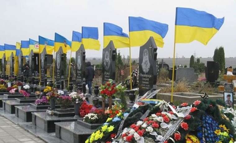 Франковский городской совет планирует купить землю для расширения кладбища в Чукаловке