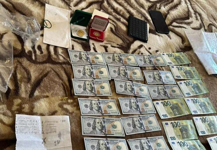 У Києві затримали переселенця та ексвійськового, які продавали ухилянтам шлях до кордону