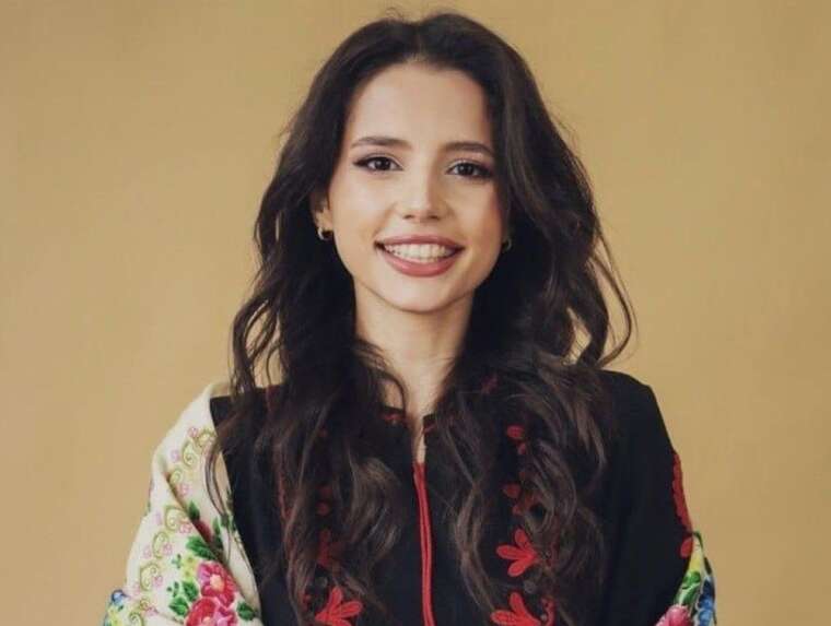 "Міс Україна-2023" обурила українців через невдалу заяву про село: "Іноді краще промовчати"