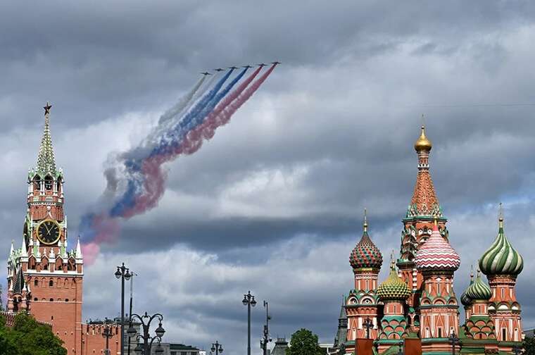 МЗС: Парад Путіна прославлятиме не перемогу над нацизмом, а сучасну фашистську Росію