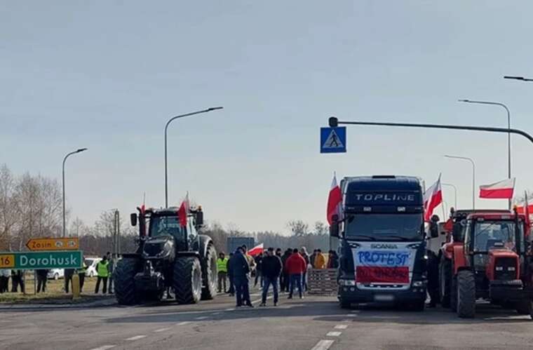 Польські перевізники знову блокують «Ягодин-Дорогуськ»: рух українських вантажівок обмежено на 4 місяці