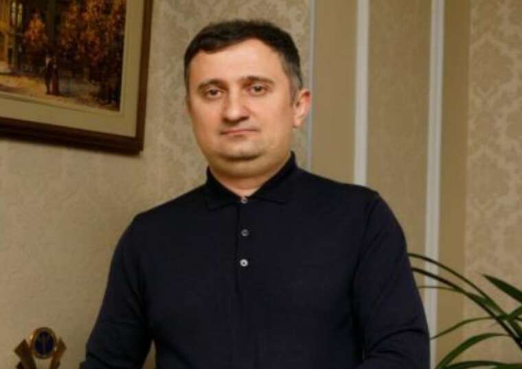 Зять вице-президентки «Киевгорстроя» задекларировал миллионы наличными, возглавляя Киевский центр занятости