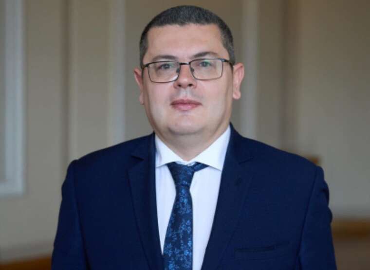 Єдине, що може змусити Путіна приїхати до Стамбула, це тиск Трампа, — Мережко