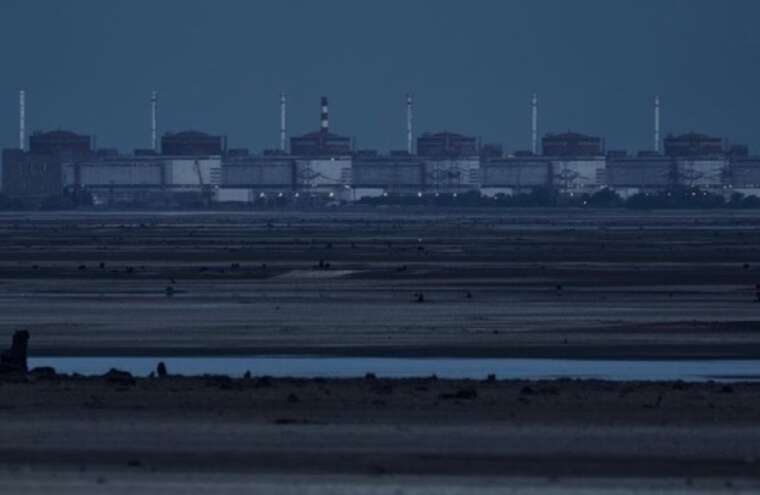 Россияне незаконно удерживают в неволе 13 сотрудников ЗАЭС