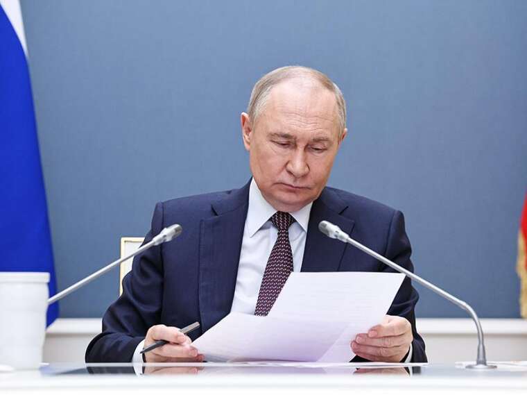 У РФ затвердили склад делегації, яка поїде на переговори з Україною