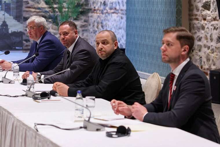 Переговори України та Росії у Стамбулі: Оприлюднено вимоги російської делегації