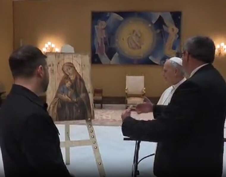 Зеленський подарував ікону Папі Римському