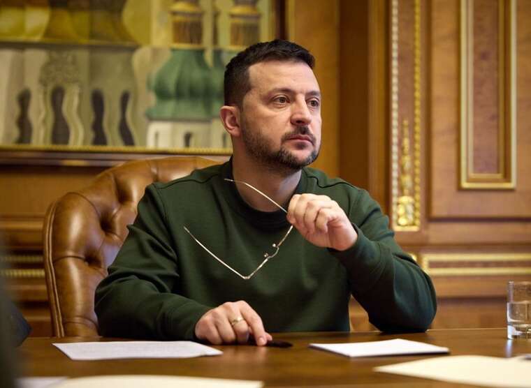 Зеленский: США должны решить, будут ли у России деньги на войну