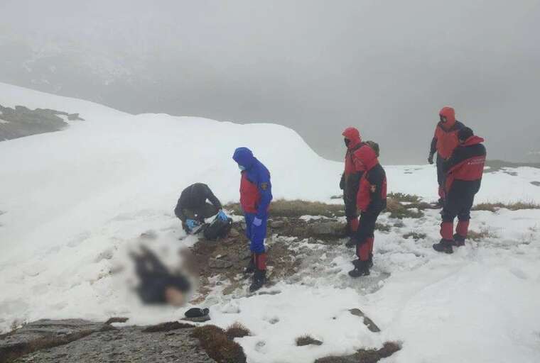 У Карпатах туристи виявили тіло чоловіка