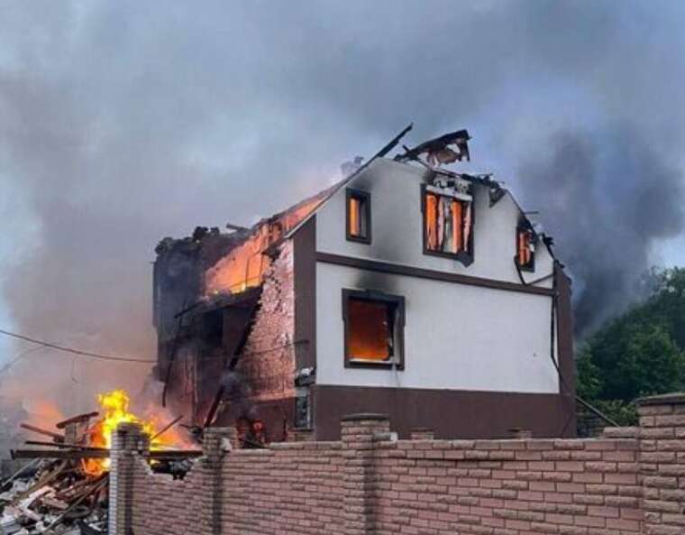 Нічна атака на Київщині: четверо загиблих, понад 30 поранених, серед них діти