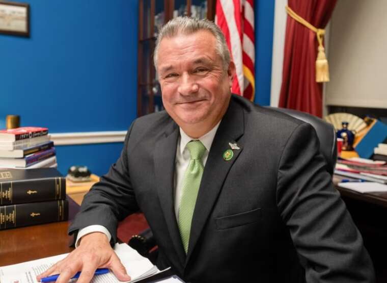 Україну слід озброїти до зубів, активи РФ – конфіскувати, - республіканець Дон Бейкон