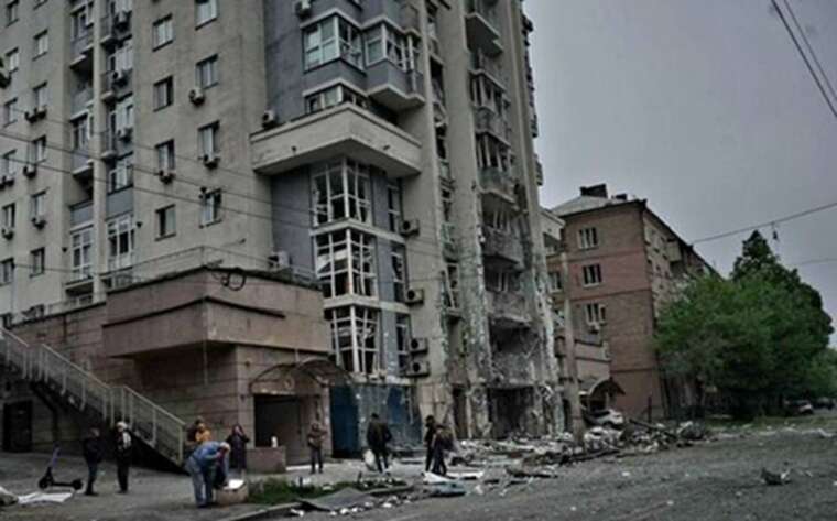 У будинок Жені Яновича влучив ворожий дрон: ведучий перебував у цей момент усередині