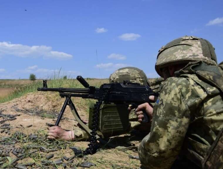 Ситуація на фронті: сталося 102 бої, ворог здійснив 116 артилерійських обстрілів