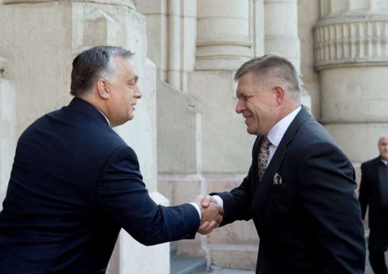 Венгрия и Словакия отказались подписать документ по устойчивости демократии в ЕС