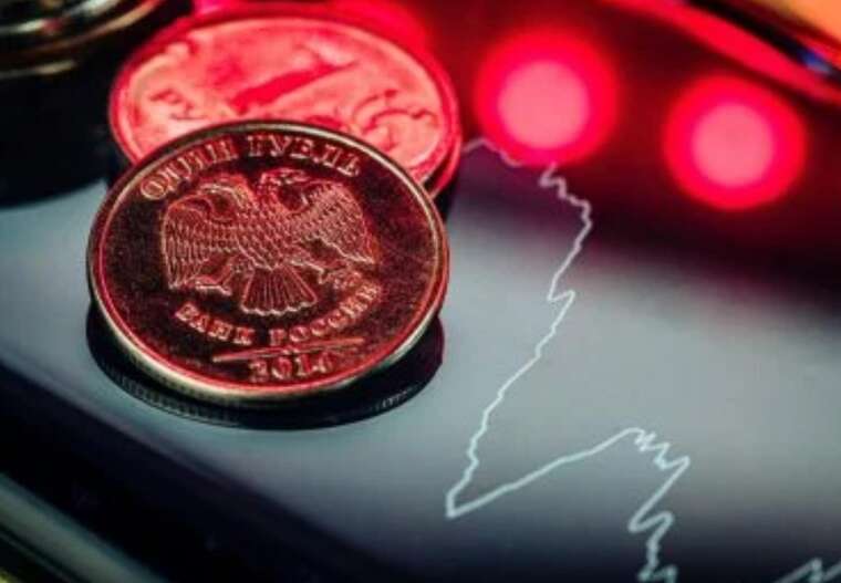 Зростання доходів росіян сповільнюється, підтримка війни починає слабшати — Financial Times