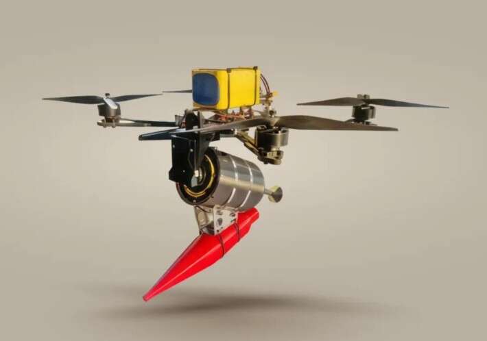 В арсеналі ЗСУ з’явився ударний безпілотник на оптоволокні «Батон Оптик»