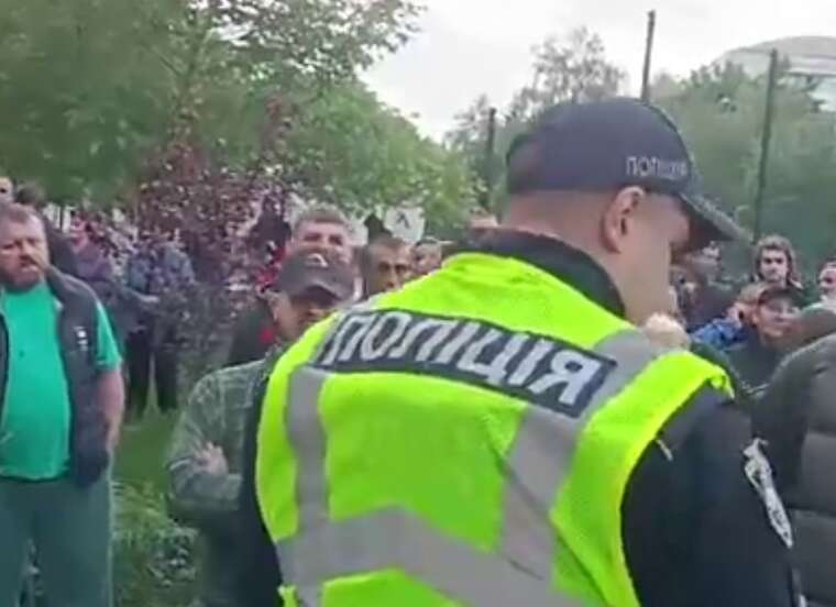 У Кам’янці-Подільському стався масовий конфлікт між ТЦК, поліцією та місцевими жителями