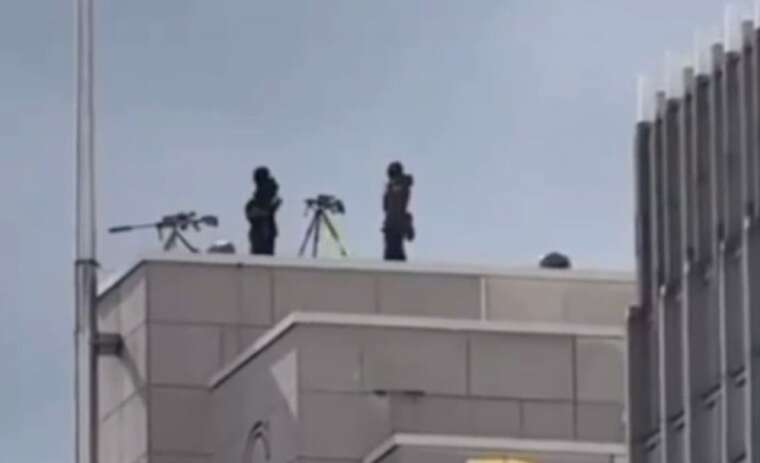 У мережі з’явилося відео снайперів, які охороняли візит Зеленського до Берліна