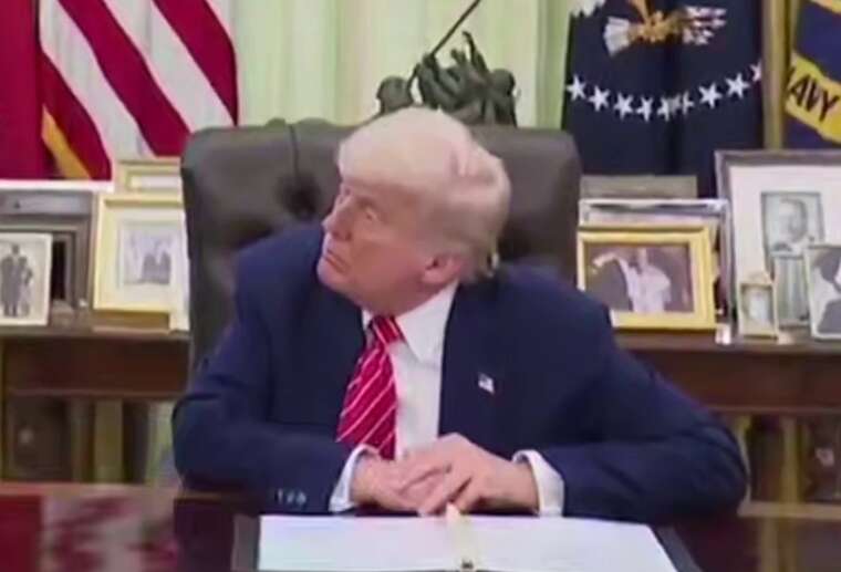 Трамп дал совет семье Макронов: «Советую держать двери закрытыми»