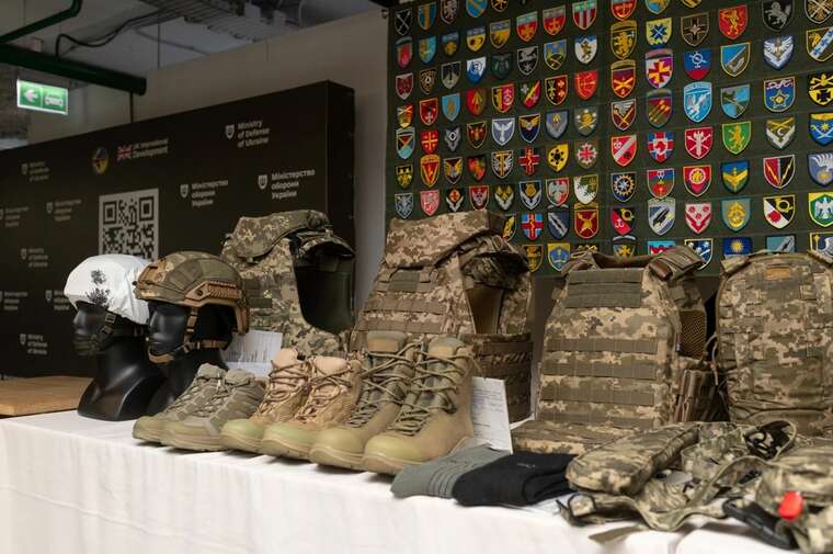 Постачальники погрожують залишити ЗСУ без курток і трусів: скасовано майже 20 тендерів ДОТ