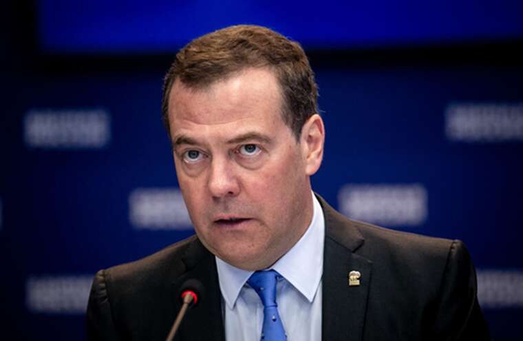 Медведєв висловився про другий раунд переговорів: «Відплата неминуча»