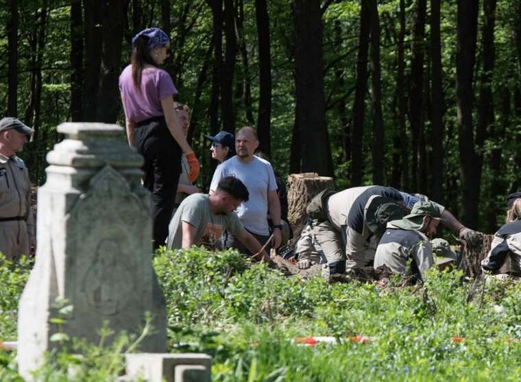 Мінкульт попередив про фейк щодо ексгумації жертв Волинської трагедії