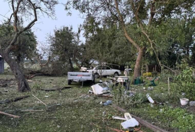 Night attack by Russia on Pryluky: two people injured, houses and cars damaged