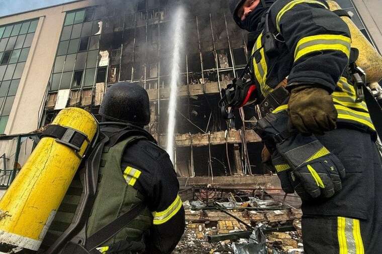 Росіяни пошкодили інфраструктуру в кількох районах Київщини, — ДСНС