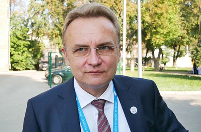 В мае Садовый потратил почти 40 тысяч на командировки