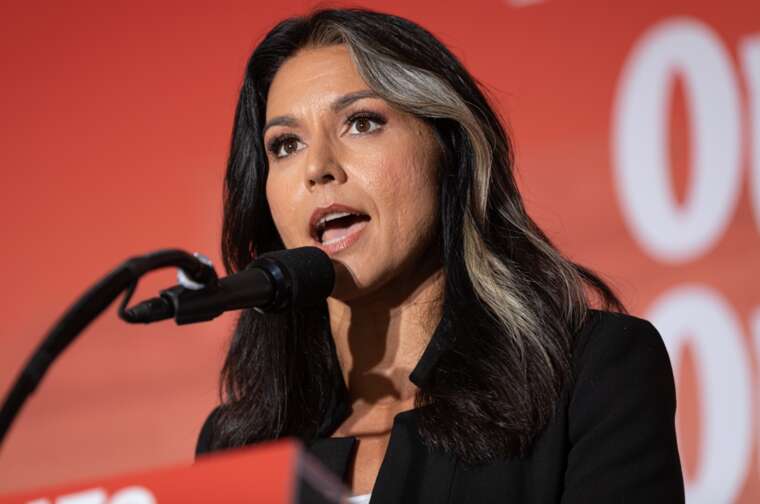 Глава Нацрозвідки США вважає, що світ "на порозі ядерного знищення"