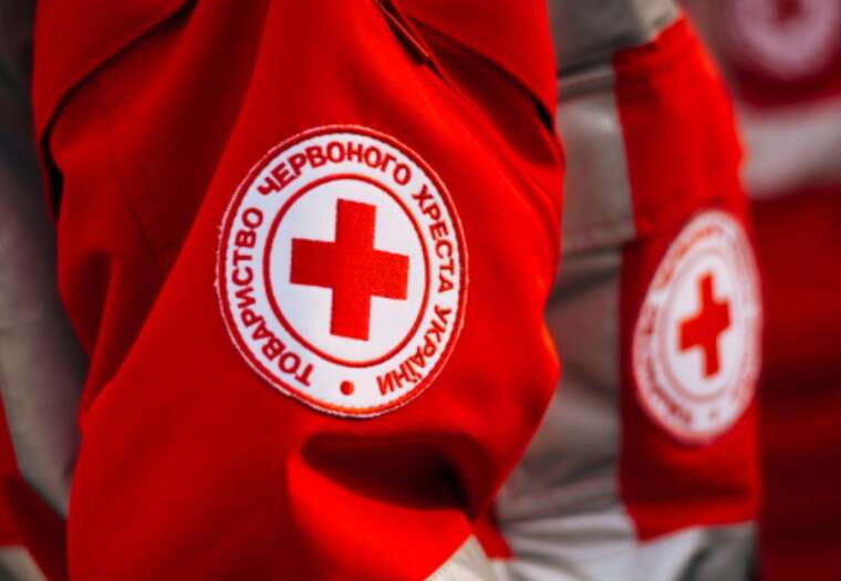 Українців обманюють фейковою допомогою від Червоного Хреста