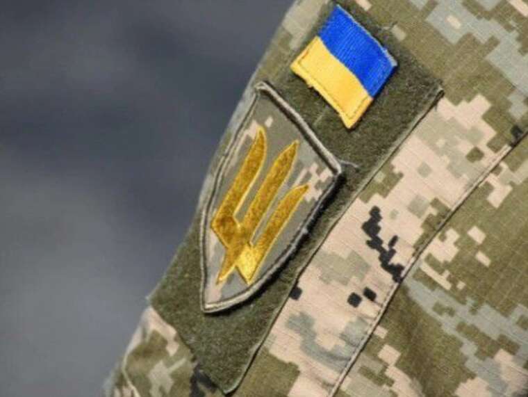 У Харкові затримали чоловіка, який поскандалив із ТЦК і пошкодив службовий автомобіль