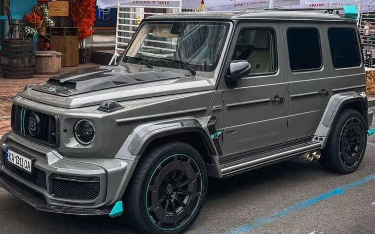 У Києві помітили надпотужний "Гелендваген" за 27 мільйонів