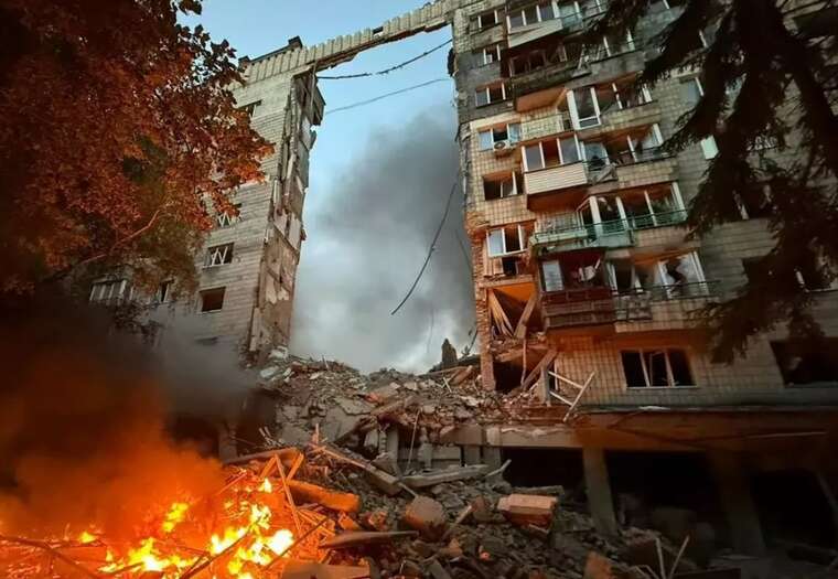 Меловін різко відповів на депутатський «урок карми» від Безуглої