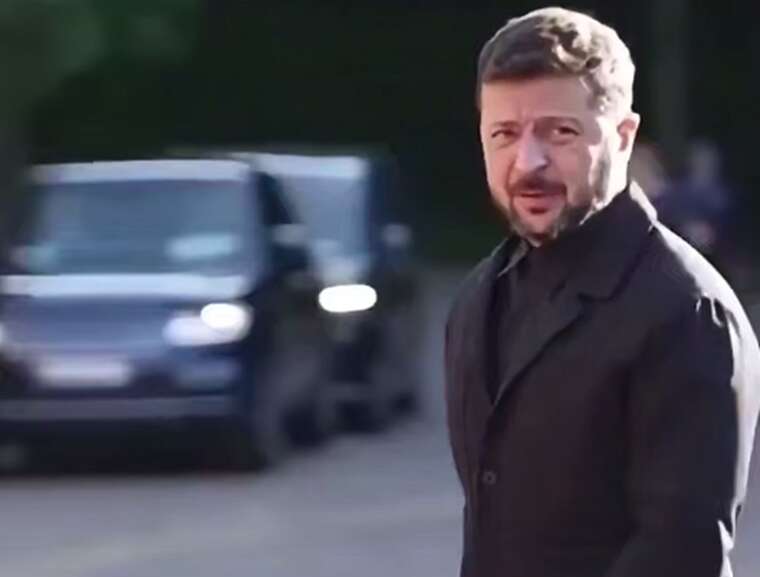 Вперше з початку війни: Зеленський з’явився в класичному костюмі на саміті НАТО