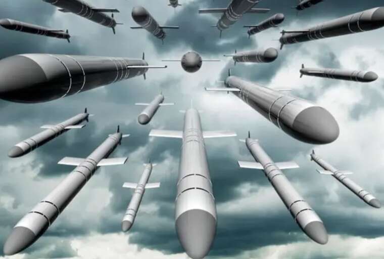    13      200   Financial Times