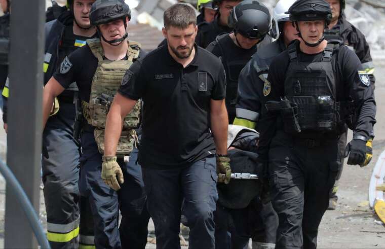 Атака РФ по Дніпру: у лікарнях залишаються 112 постраждалих, зокрема 7 дітей