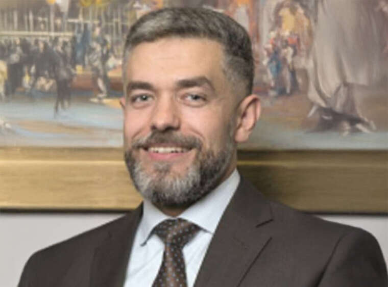 Хто управляє грошовими потоками Сенс Банку: що відомо про Миколу Гладишенка