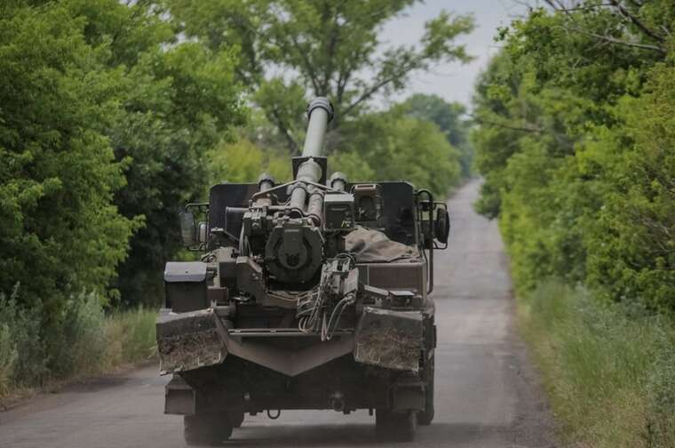 DeepState: In the southwest of Donetsk region, the AFU are losing positions, the situation is critical