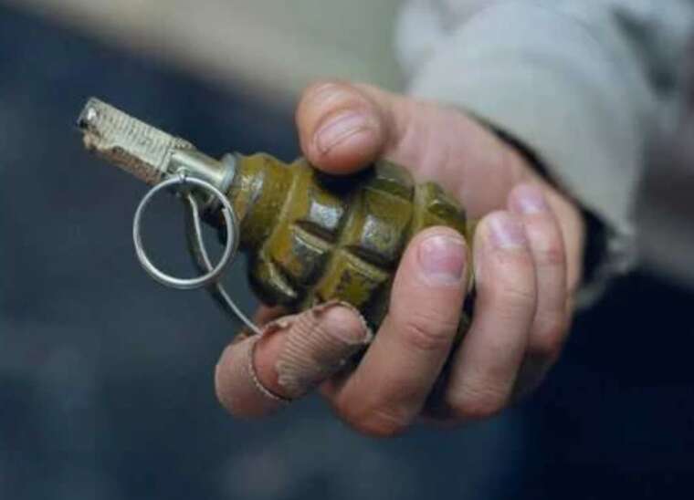 У Києві чоловік кинув гранату через шум сусідів: його затримали