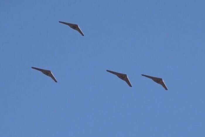 Над центром окупованого Донецька зранку літають дрони