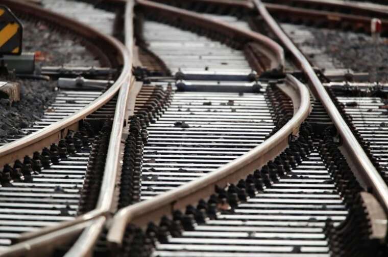 Нічна атака пошкодила залізничну інфраструктуру в Полтаві — обійшлося без постраждалих